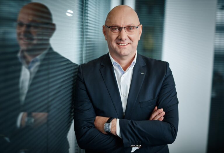 Un absolvent de universitate la Iași, numit în conducerea unui important dezvoltator imobiliar