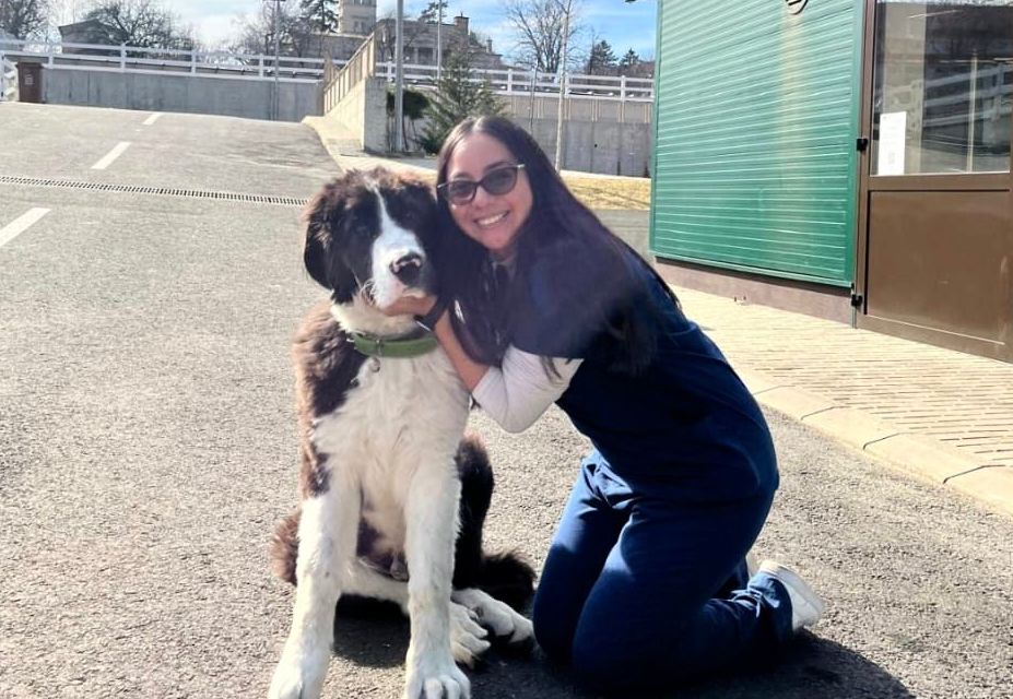 Tânăra din străinătate care a ales să studieze Medicina Veterinară la Iași, datorită peisajului verde.