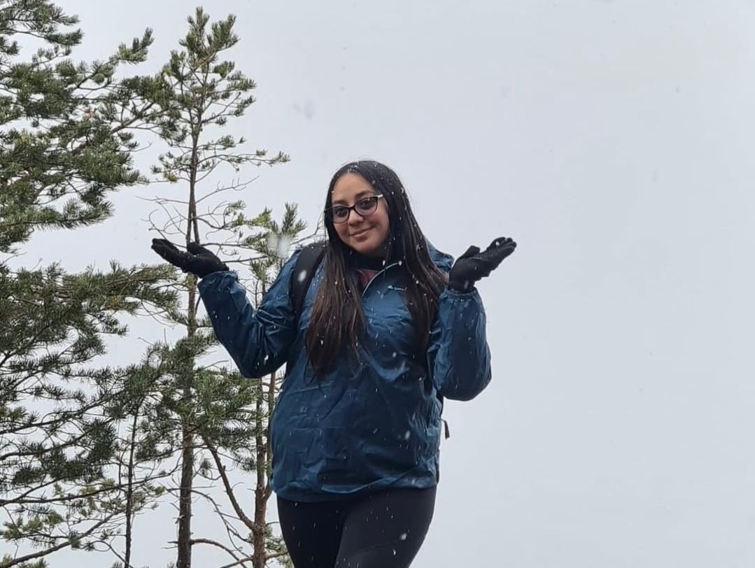 „Îmi place că orașul este sigur, că pot merge pe jos fără teamă” - Ce spune despre Iași o tânără din Belize, studentă aici