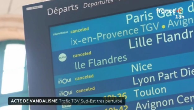 Traficul trenurilor de mare viteză din Franța a fost puternic perturbat pe parcursul zilei de luni, în urma unui incendiu de origine „probabil criminală”