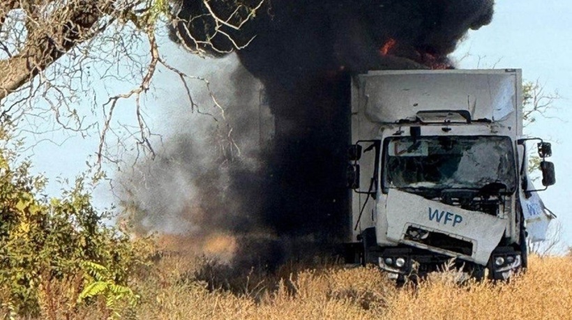  Un convoi care transporta ajutoare umanitare a fost atacat de Rusia, în sudul Ucrainei