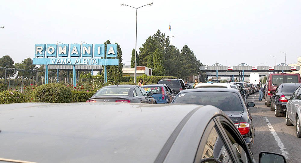 Un moldovean căutat pentru că a încercat să răpească un minor din Slovacia, prins la Vama Albiţa