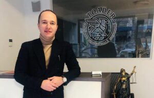 Cazul fiului fostului rector Toader, acuzat că a agresat sexual studente la Drept, în continuare analizat de Comisia de Etică. ,,Nu s-a ajuns la dispunerea unei hotărâri”