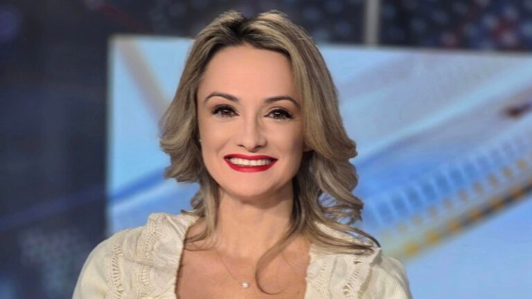 Fosta membră a SOS România Amalia Bellantoni, care a contestat candidatura Dianei Şoşoacă la alegerile prezidenţiale, reţinută împreună cu soţul ei