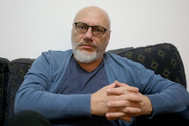 Press One: Doctorul Cristian Andrei, cel mai mediatizat psihoterapeut al României, practică fără atestat