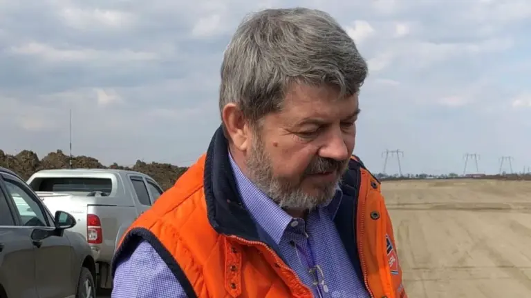 Firmele lui Dorinel Umbrărescu contestă la CNIR contractul pentru primul tronson al Autostrăzii A8 Târgu Neamț-Iași-Ungheni