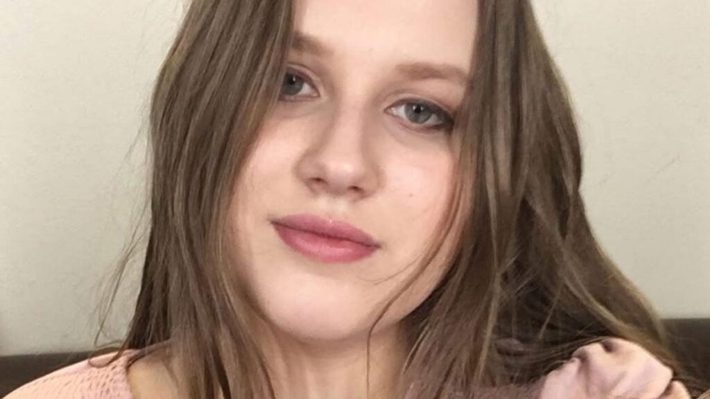  O tânără care pretindea că este Madeleine McCann, micuţa britanică dispărută în urmă cu 18 ani în Portugalia, găsită vinovată pentru hărţuirea părinţilor acesteia