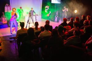 Unicul spectacol din țară care abordează estetic epilepsia se joacă la Teatrul Luceafărul