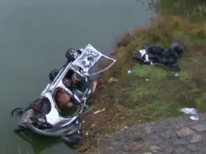 Un şofer român a provocat un accident în Bulgaria, soldat cu moartea a şase migranţi