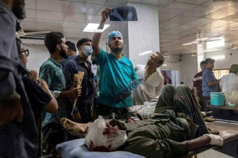 Cel puţin nouă morţi şi 300 de răniţi în Bangladesh, într-un cutremur de magnitudinea 5,5, resimţit până la Calcutta, în India