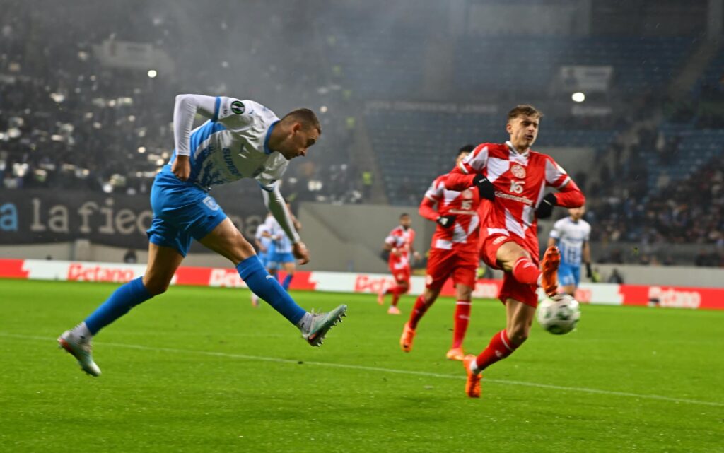 Victorie importantă pentru Craiova în Conference League: Universitatea a învins cu 1-0 FSV Mainz