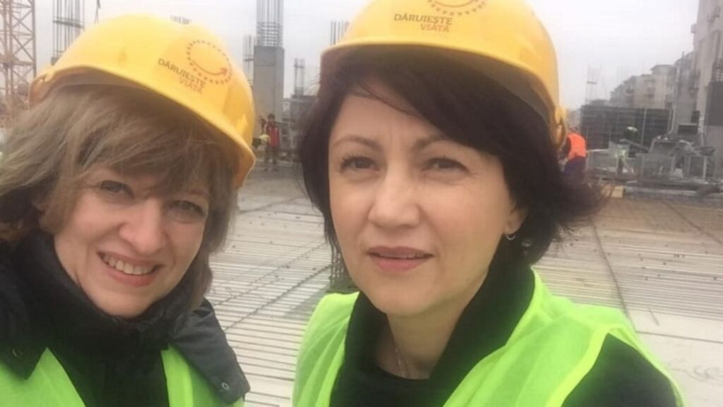  Lovitură pentru Oana Gheorghiu. Carmen Uscatu, co-fondatoare „Dăruieşte Viaţă” o acuză de „incompatibilitate”: Există o vulnerabilitate foarte mare la care asociaţia e supusă. Cum au reacţionat sponsorii şi donatorii