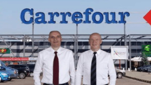Profit.ro: Frații Pavăl, proprietarii Dedeman, interesați de achiziționarea magazinelor Carrefour din România