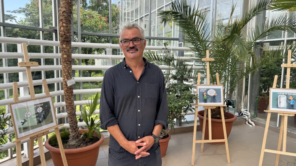  Desenele inspirate din proverbe românești ale lui JUP, graficianul „Ziarului de Iași”, sunt expuse în premieră la Bruxelles