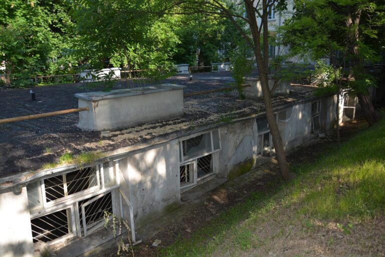 S-a lansat licitația pentru modernizarea sălii de sport din campusul central al Universității „Cuza”, închisă de zece ani