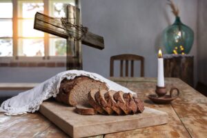 Lăsata secului pentru Postul Crăciunului este prăznuită astăzi, cu o zi mai devreme decât de obicei. Semnificația zilei