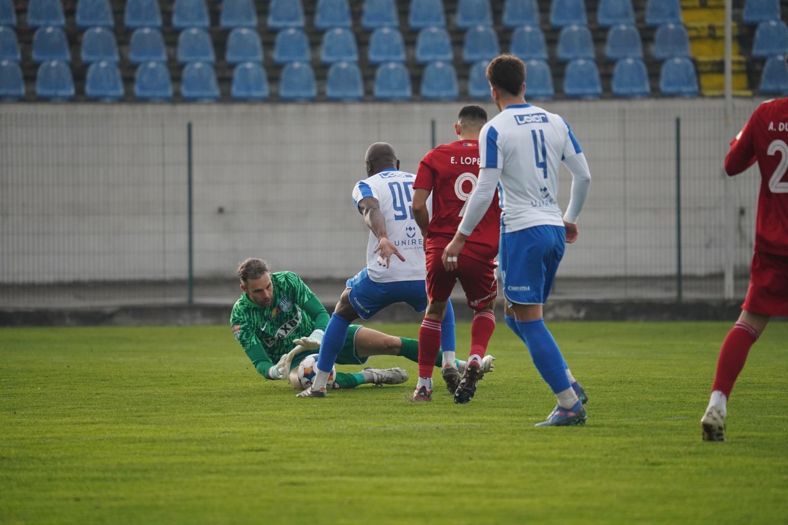 Antrenorul Tibor Selymes a debutat la Politehnica Iași. Ce a făcut echipa ieșeană cu viceliderul Ligii I?