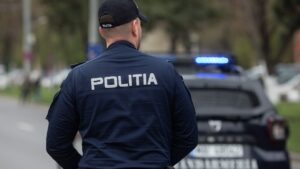 Mureș: intervenție a polițiștilor, a luptătorilor SAS și jandarmilor după un conflict între trei frați; unul a avariat o autospecială