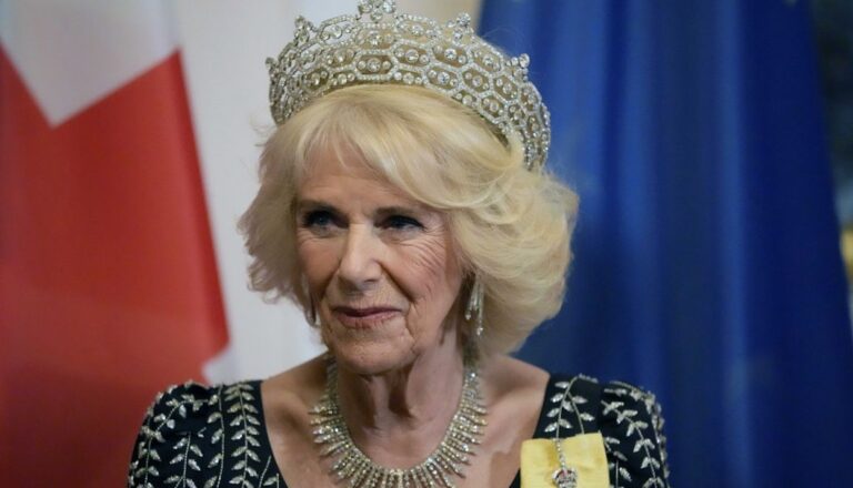 Mărturia reginei Camilla despre un episod din adolescență: „Am fost atacată într-un tren”