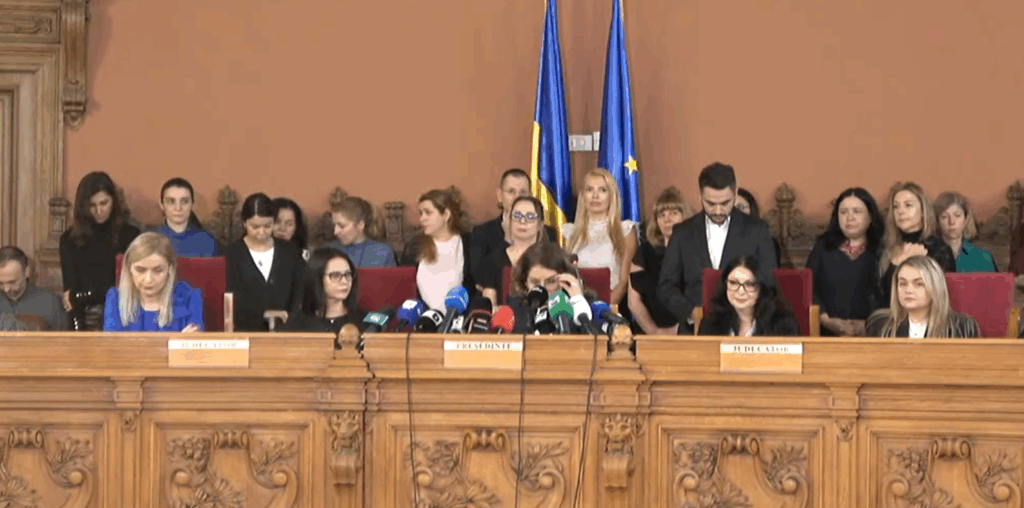  EVENIMENT LIVE Conferința „extraordinară” de la Curtea de Apel București după ancheta Recorder. Declarații șoc: „Totul e adevărat””