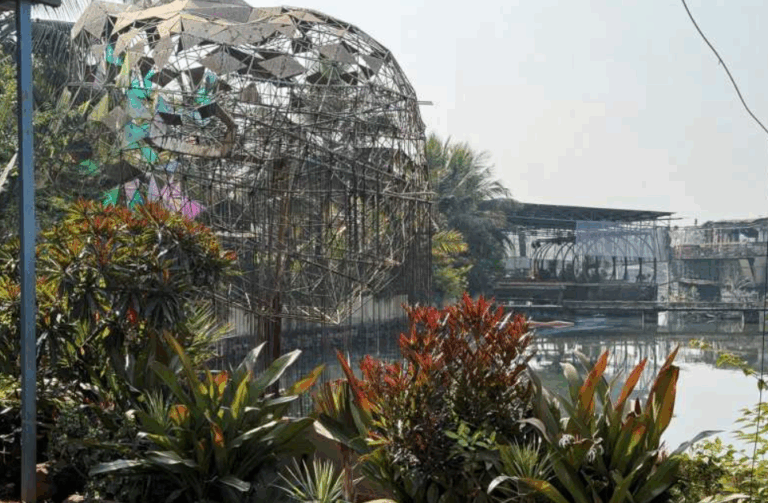 Incendiu într-un un club de noapte din India. Cel puţin 25 de persoane au murit, inclusiv mai mulţi turişti