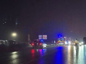 Un medic în afara programului a resuscitat un bărbat lovit de mașină noaptea pe stradă