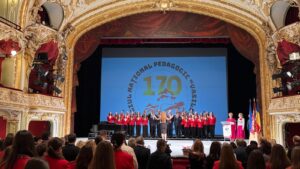 Eveniment aniversar la Colegiul Pedagogic „Vasile Lupu”: 170 de ani de tradiție națională în formarea dascălilor. Pe scenă a cântat soprana Elena Moșuc