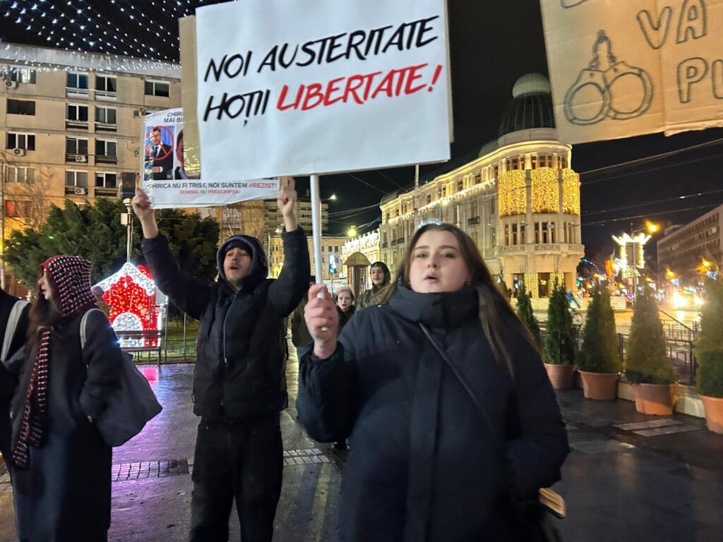  e1f36b0b-4299-4a95-9592-a015059b14ac