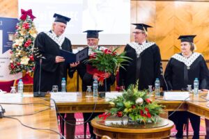 Scriitorul Matei Vișniec a primit titlul de Doctor Honoris Causa al UAIC Iași