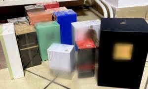 Haine și parfumuri contrafăcute, confiscate la Iași. Bunurile sunt evaluate la circa 450.000 de lei