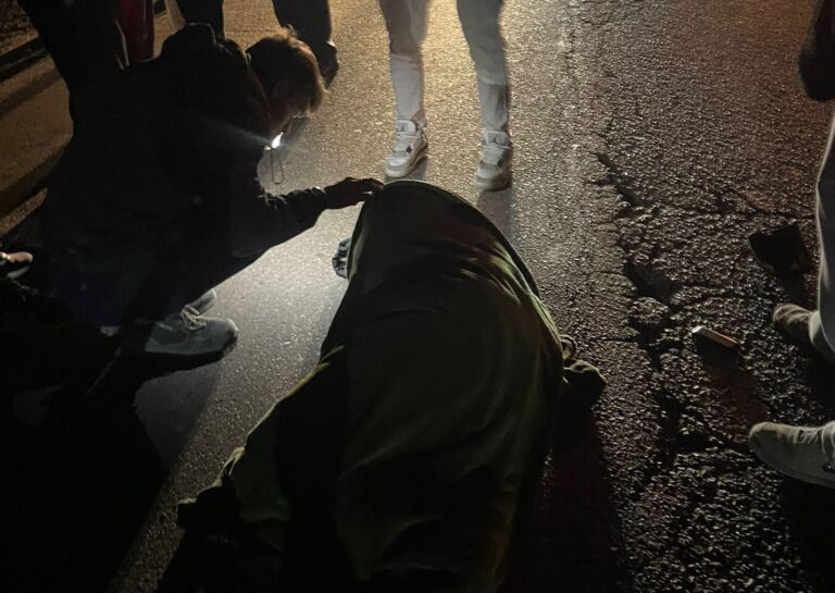 Accident grav la Grajduri – Pieton lovit de o mașină (FOTO)