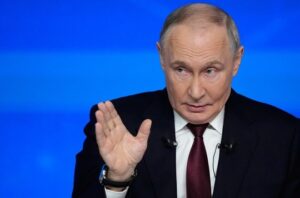 Rusia avertizează Finlanda că va fi mai vulnerabilă dacă va găzdui arme nucleare: „Vom lua măsurile corespunzătoare!”
