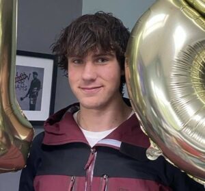 Presa internaţională scrie despre cazul lui George Smyth, adolescentul care a dispărut în Bucegi