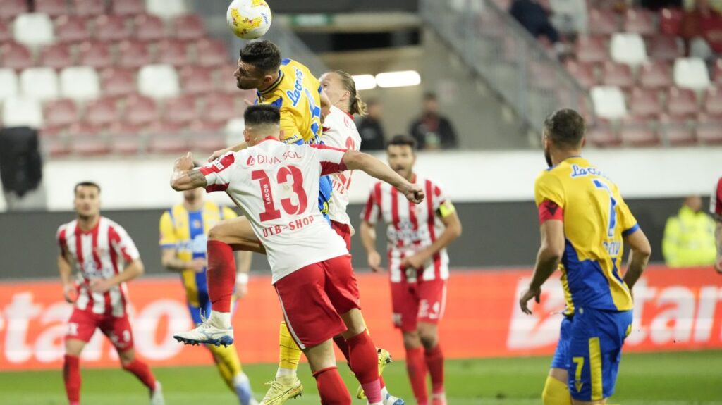  Superliga: UTA Arad a învins Petrolul Ploieşti, scor 1-0. Golul a fost marcat în al şaselea minut al prelungirilor
