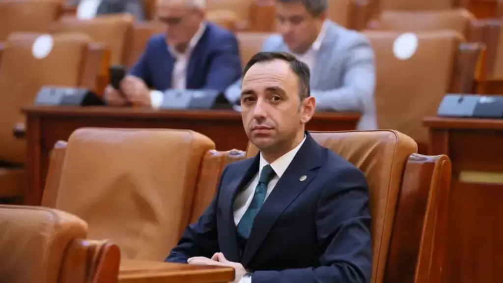  Ex-deputat PNL, cu studii de drept la Universitatea Româno-Germană, președintele CA-ului Nuclearelectrica. Contracte de peste 100 milioane lei cu statul