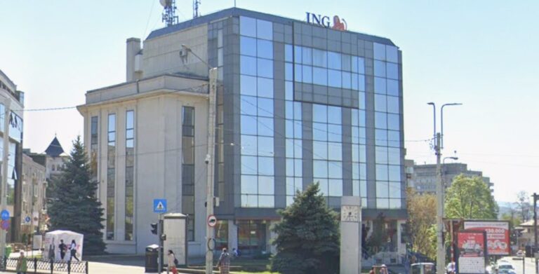 EXCLUSIV | Tranzacție de peste 2 milioane euro în centrul Iașului: clădirea istorică Romtelecom de pe Lăpușneanu, cumpărată de patronul unei cunoscute firme de construcții