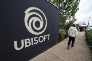 Un gigant al jocurilor video, cu 1.600 de angajați în România, sângerează la bursă: Ubisoft pierde 30% în câteva ore