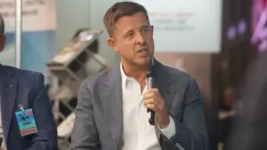 Defapt.ro: Penelistul Hubert Thuma cere aleșilor locali să se coalizeze împotriva guvernului Bolojan