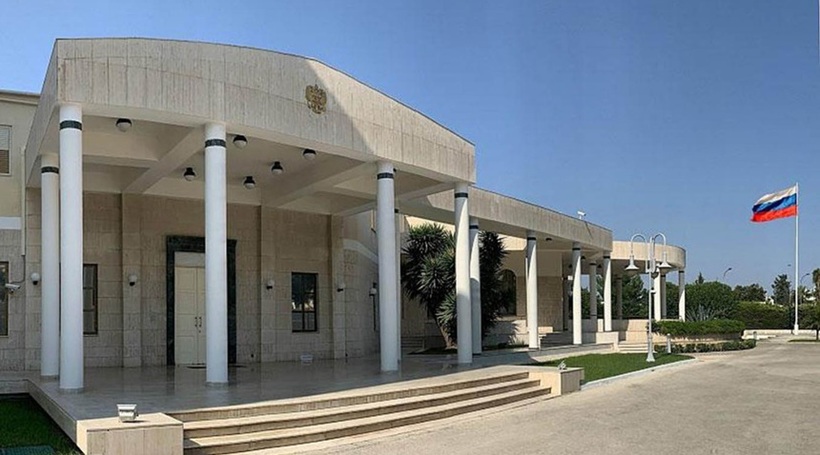  Un oficial rus de rang înalt, găsit mort în sediul Ambasadei Rusiei din Cipru