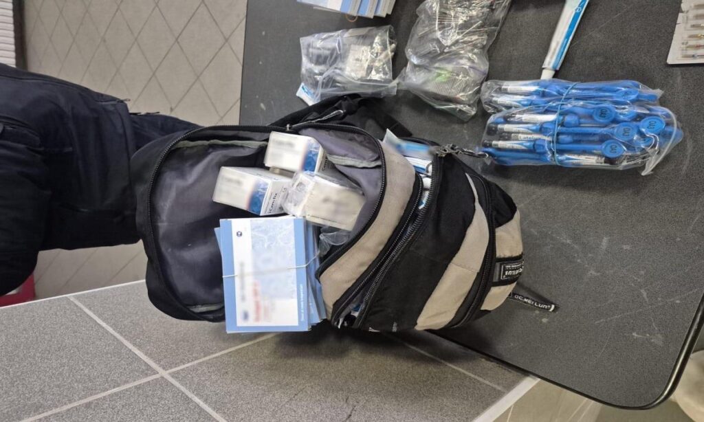  contrabanda-produse-medicale2