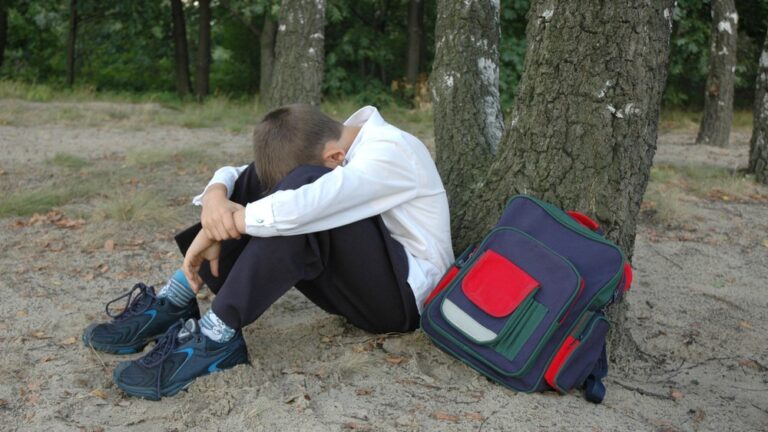 Elevii ieșeni de gimnaziu, campioni la absențe. Au adunat 6,8 milioane de absențe în ultimii cinci ani școlari. Media per elev: 50 de absențe pe an