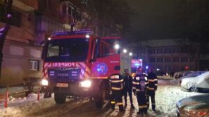 Explozie urmată de incendiu într-un apartament din Zalău, planul roșu de intervenție a fost activat
