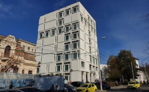 Va fi reabilitat amfiteatrul de vară al Facultății de Informatică. Spațiul va deveni centru educațional și cultural în aer liber