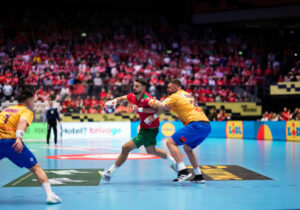 Handbal masculin: România, debut cu înfrângere la Campionatul European, scor 34-40, cu Portugalia
