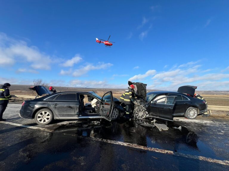 Cine sunt cei doi oameni de afaceri care s-au izbit frontal la Iași, unul din ei decedând pe loc (FOTO)