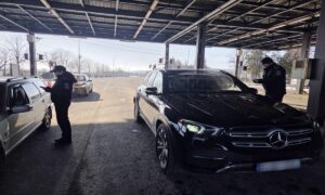 Frontiera de Est, ultima graniță a UE, sub presiune continuă: droguri, mașini furate și aproape 200 de acte contrafăcute depistate de polițiștii ITPF Iași