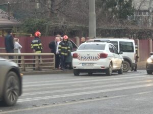 FOTO/VIDEO Intervenție a poliției și pompierilor după un accident în zona 2 băieți din Tătărași