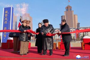 Coreea de Nord: Kim Jong Un a inaugurat un cartier rezidenţial pentru familiile soldaţilor care au murit în Ucraina