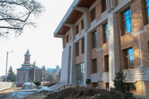 Șantierul de la Casa Pătrată, la final: costul lucrărilor, „rotunjit” consistent. Ultima ajustare a valorii contractului a fost afişată pe platforma de licitaţii