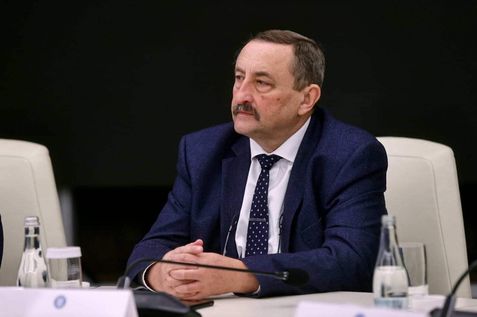  Angajabilitatea absolvenților: realitate economică sau argument convenabil pentru austeritate?